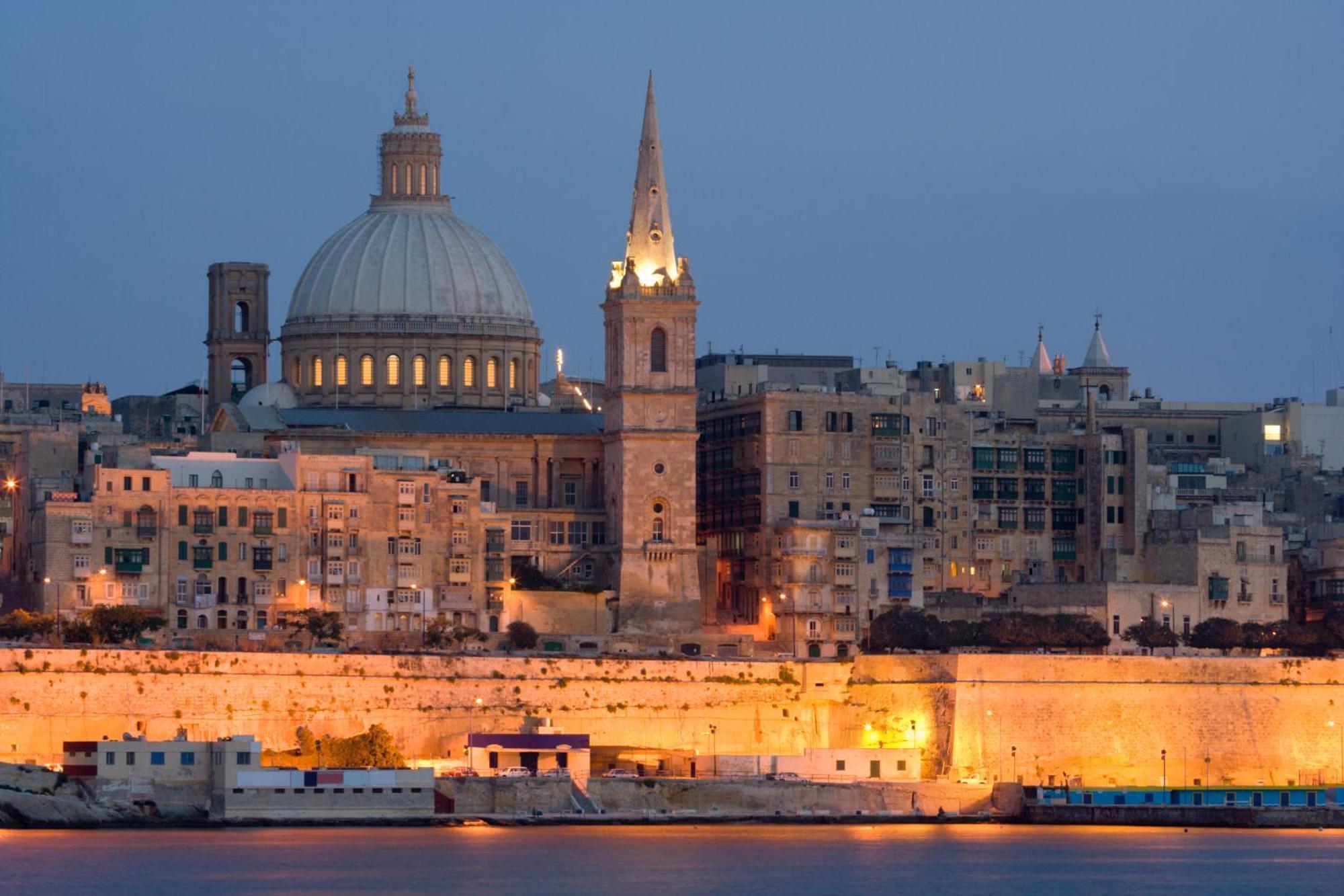 Balluta Bay Spacious Apt - 2Br Sliema Zewnętrze zdjęcie