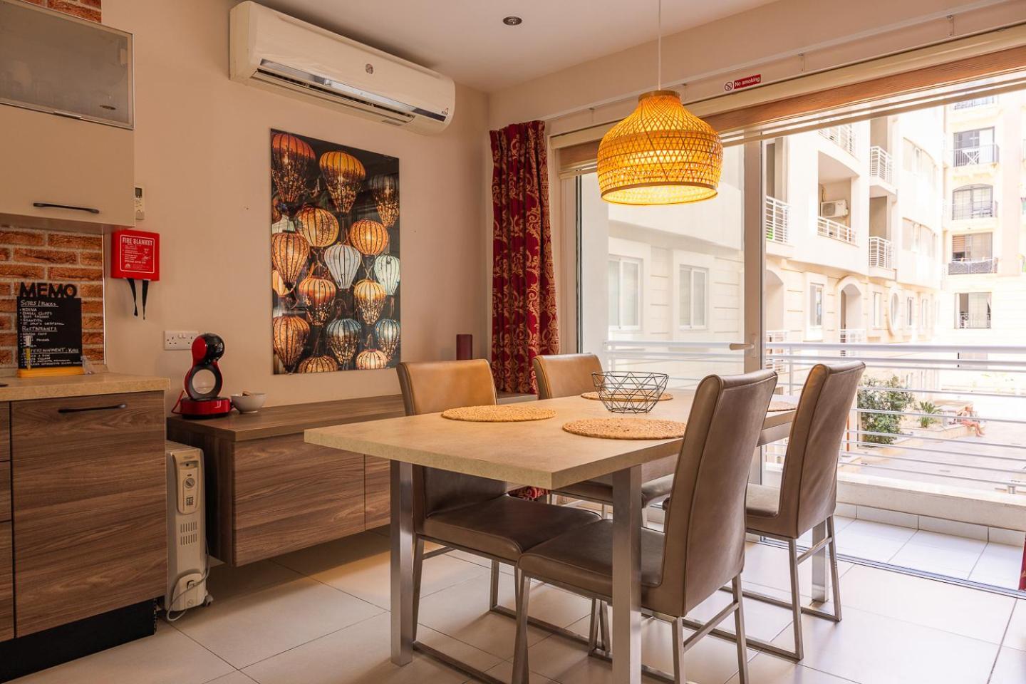 Balluta Bay Spacious Apt - 2Br Sliema Zewnętrze zdjęcie