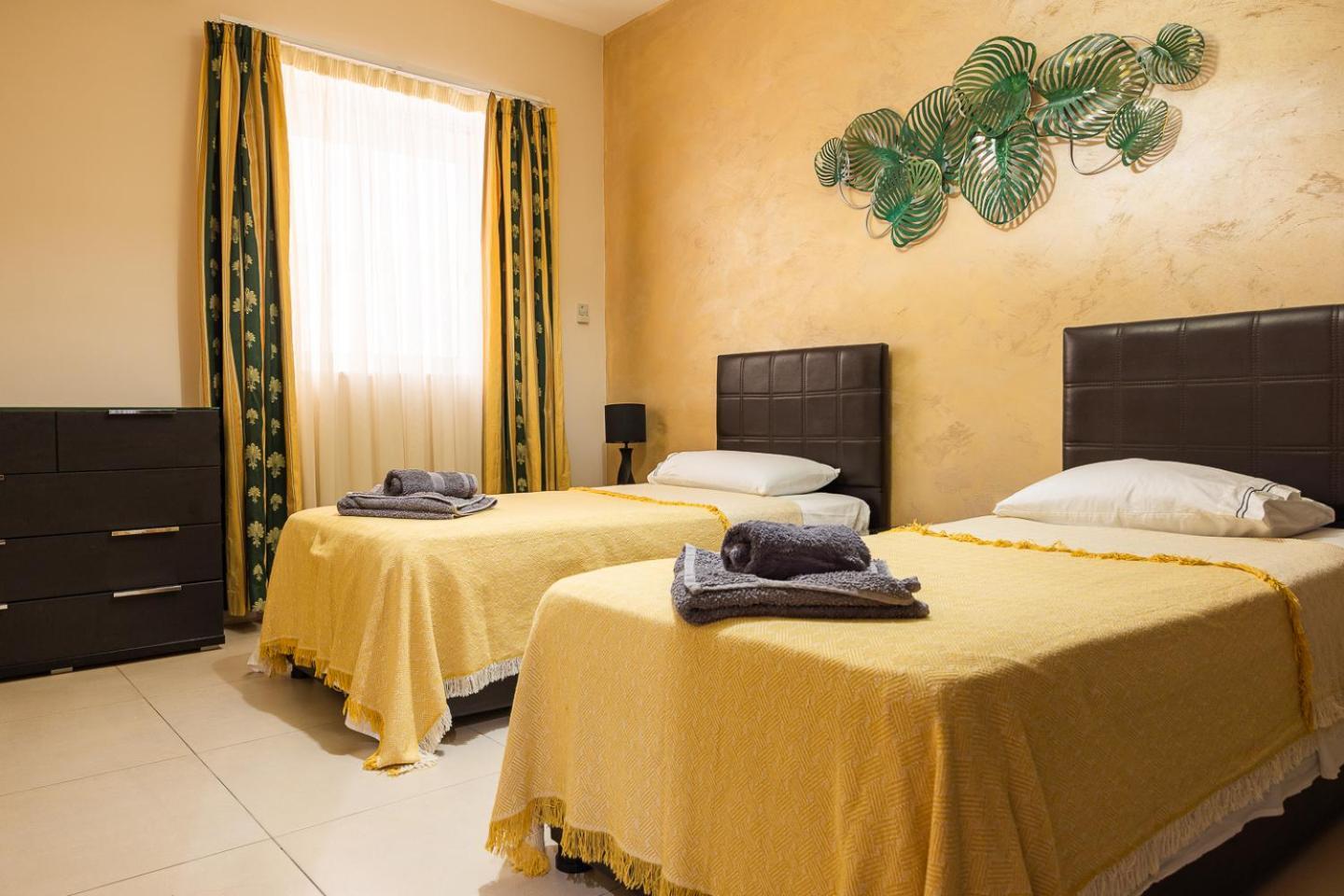 Balluta Bay Spacious Apt - 2Br Sliema Zewnętrze zdjęcie